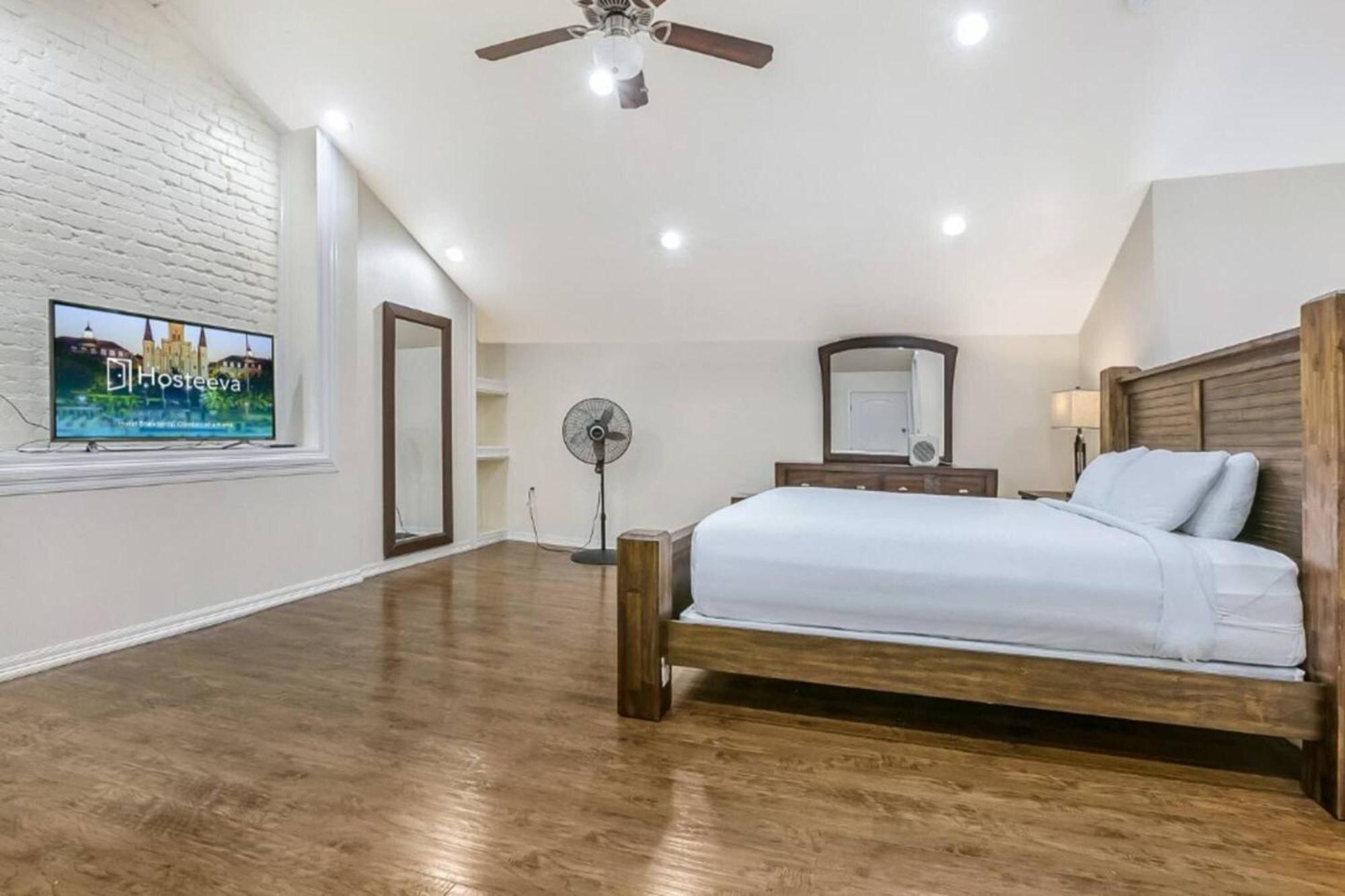 Holiday home Carondelet Street Penthouse Close To Attractions *